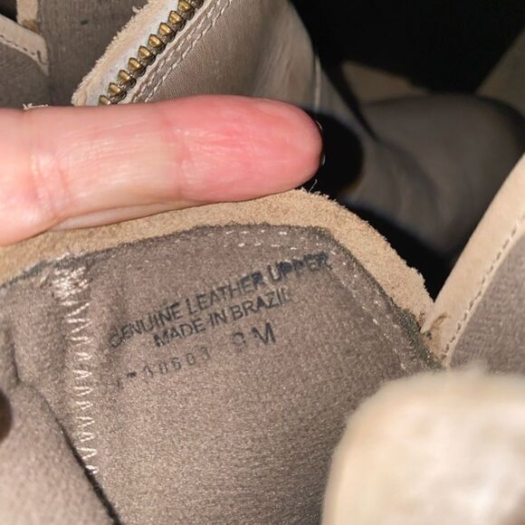 Elites by walking cradles booties distressed - Picture 10 of 11